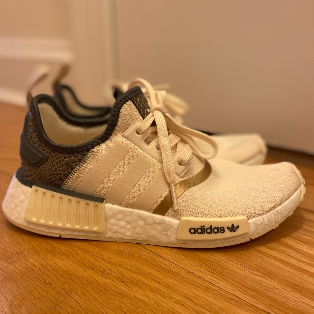 Adidas NMD-R1 Shoes